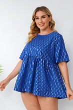 Load image into Gallery viewer, Plus Size Geometric Ruffle Hem Top