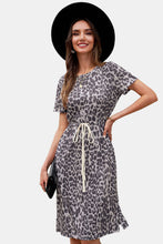 Load image into Gallery viewer, Printed Tie Waist Short Dress