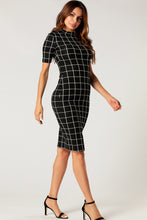 Load image into Gallery viewer, Grid Print Short Sleeve Bodycon Dress