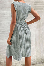 Load image into Gallery viewer, Printed Tie-Waist Flutter Sleeve Pleated Dress
