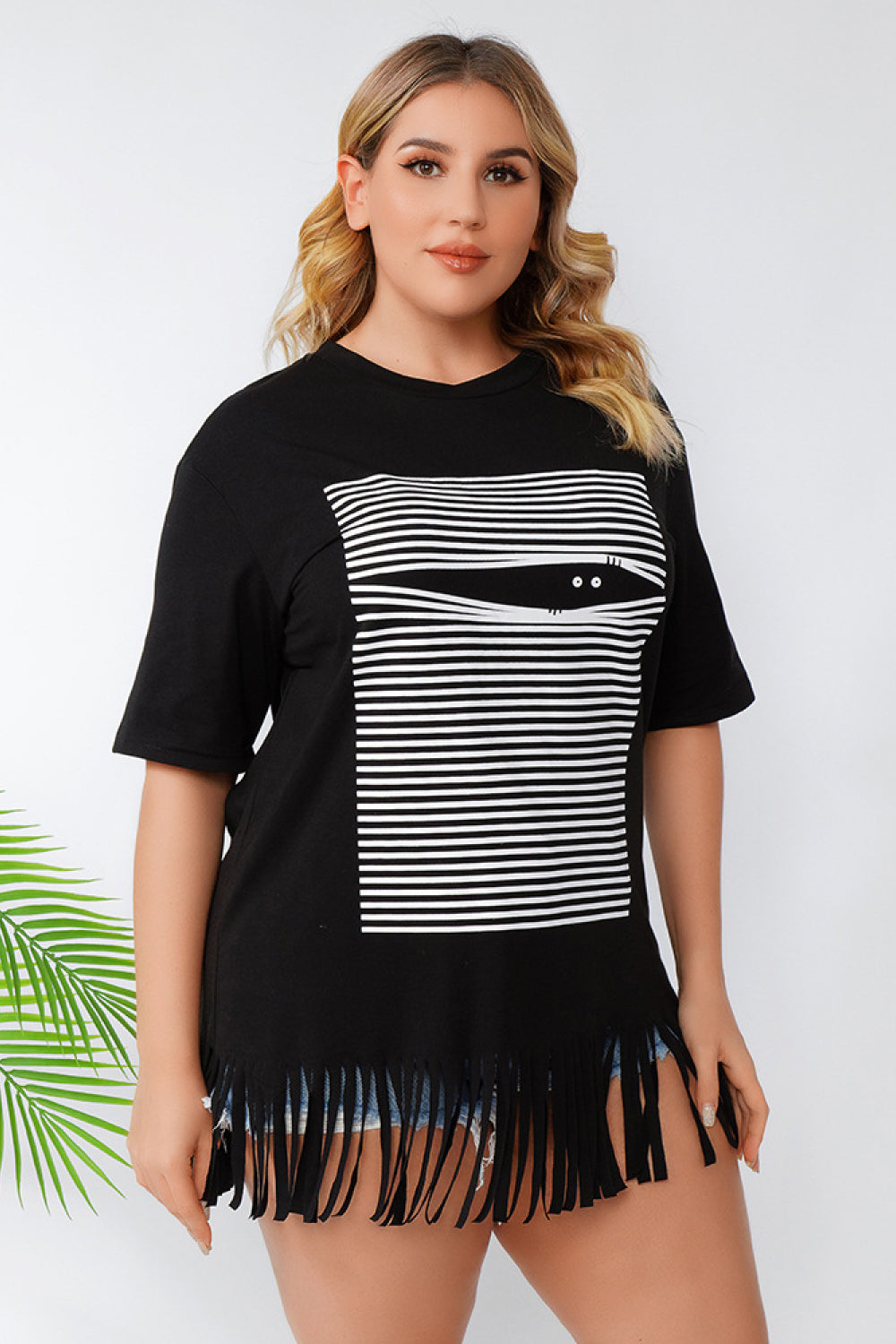 Plus Size Tassel Hemline Top