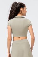 Load image into Gallery viewer, Cropped Short Sleeve Collared Yoga Top

